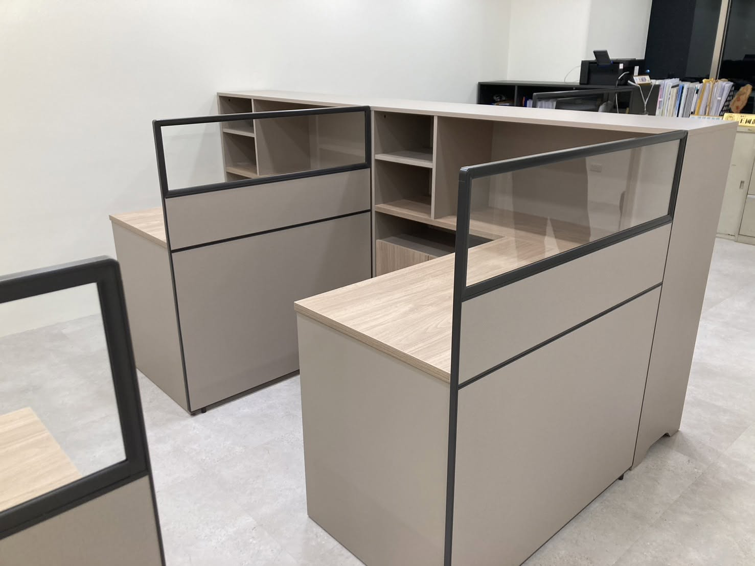 最新の企業ブログについて 小規模なチームスタジオから 企業規模での展開まで オフィス家具のソリューションは 完全にスケーラブルで 注文が大きければ大きいほど 価値が高くなります